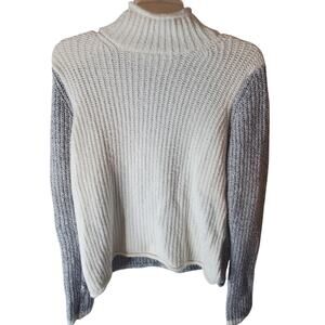 Kensie Cream and Gray Mock Neck Knit Sweater, S